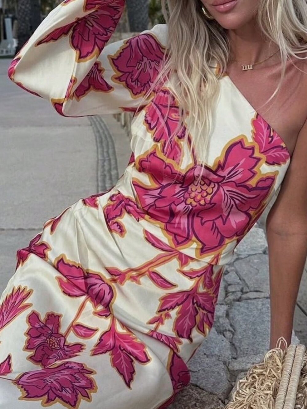 Multicolor Elegant Women's Printed One-Shoulder Dress - Picture 4 of 5